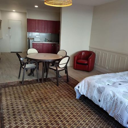 Tres Grand Studio Au Pied Du Plateau D'Angouleme. المظهر الخارجي الصورة