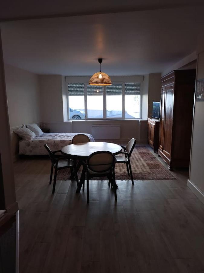 Tres Grand Studio Au Pied Du Plateau D'Angouleme. المظهر الخارجي الصورة